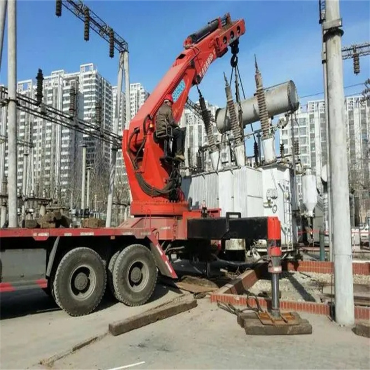 霍邱前四后八吊车能吊多少吨