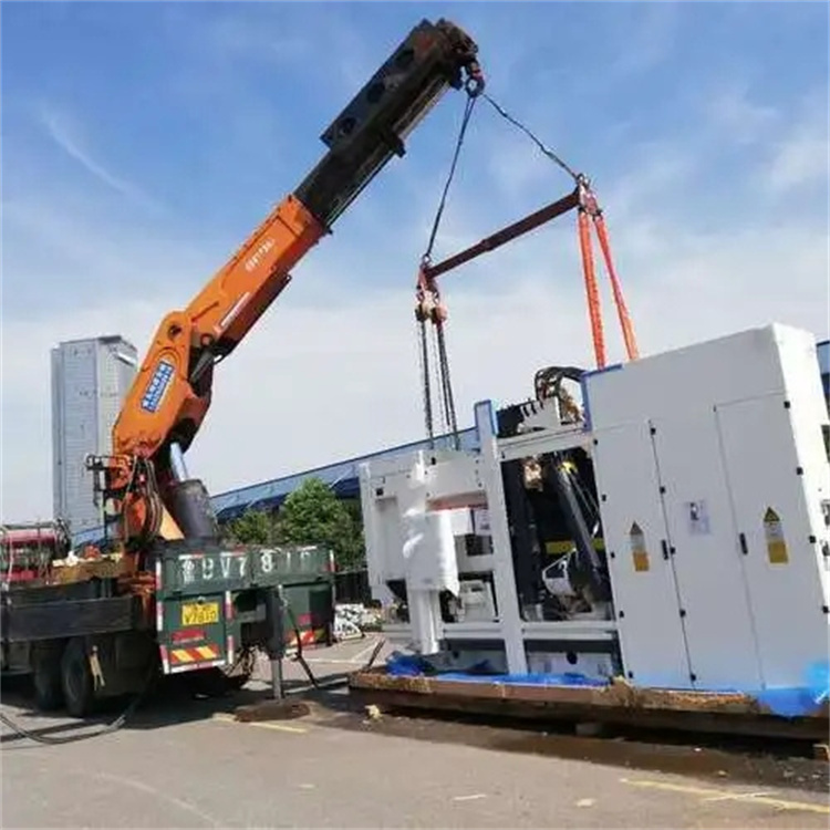 霍邱重型变压器吊装